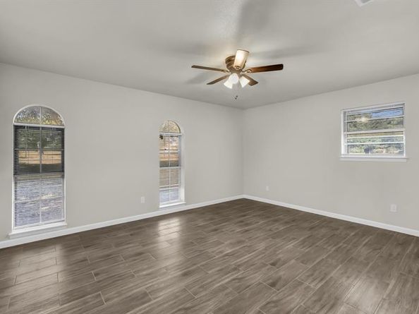11001  Oak Grove Road S, Burleson Texas 76028