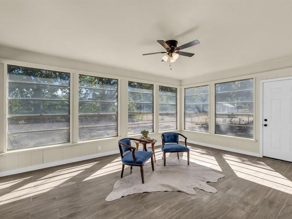 11001  Oak Grove Road S, Burleson Texas 76028