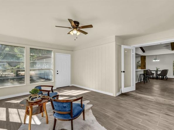 11001  Oak Grove Road S, Burleson Texas 76028