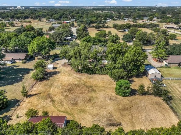 11001  Oak Grove Road S, Burleson Texas 76028