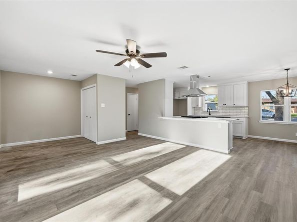 8012  Laura Street , North Richland Hills Texas 76180