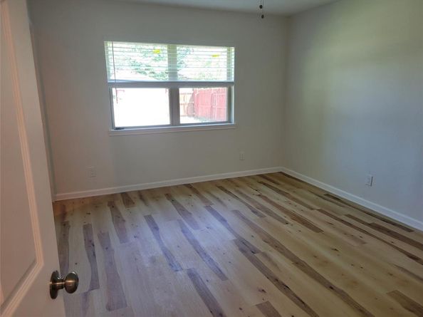 5510  Ridgecove Drive , Garland Texas 75043