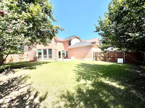 9704  Congressional Drive , Plano Texas 75025