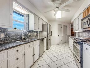 2271  Homeway Circle , Dallas Texas 75228