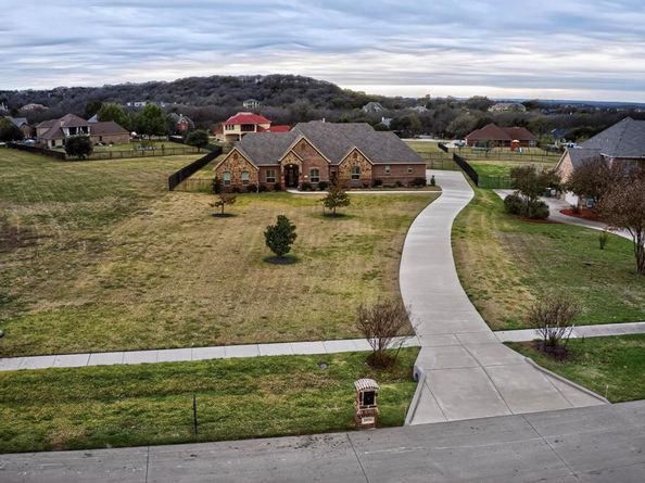 2416  Sweeping Meadows Lane , Cedar Hill Texas 75104