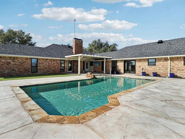 261  Meadowpark  , McLendon Chisholm Texas 75032