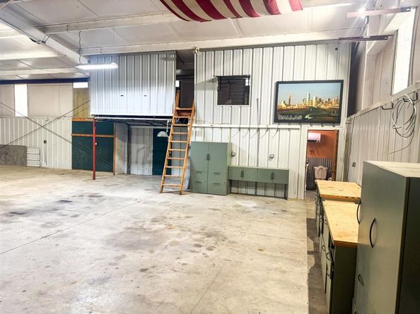 261  Meadowpark  , McLendon Chisholm Texas 75032