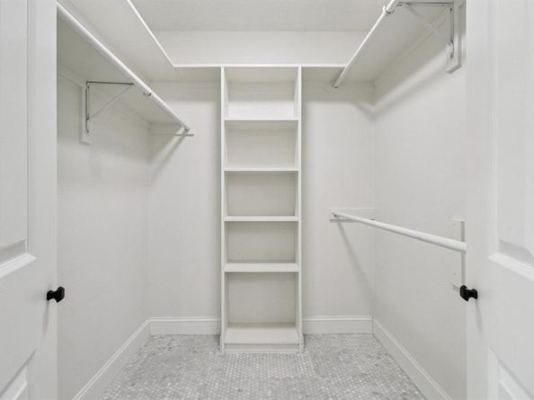 261  Meadowpark  , McLendon Chisholm Texas 75032