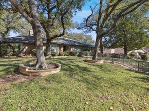 805  Newport Road , Fort Worth Texas 76120