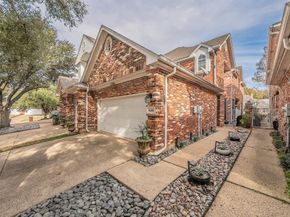 619  Lochngreen Trail , Arlington Texas 76012
