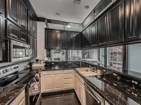 619  Lochngreen Trail , Arlington Texas 76012