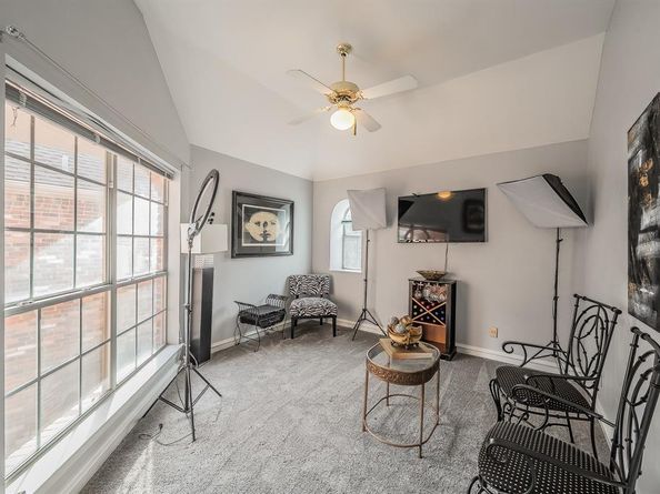 619  Lochngreen Trail , Arlington Texas 76012