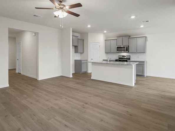 1915  Windy Banks Drive , Princeton Texas 75407