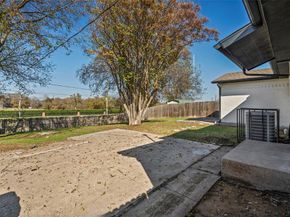 4021  Happy Canyon Drive , Dallas Texas 75241