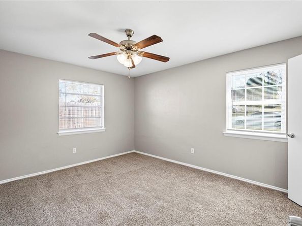 4021  Happy Canyon Drive , Dallas Texas 75241