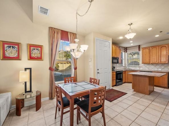 708  Chestnut Hill Drive , Allen Texas 75013