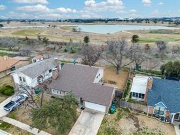 2520  Via Avenida Drive , Carrollton Texas 75006