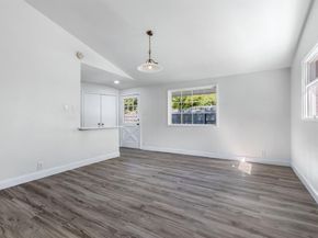 912  Warfield Way , Richardson Texas 75080