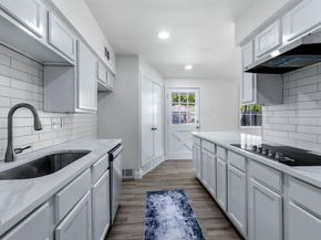 912  Warfield Way , Richardson Texas 75080