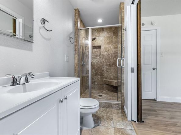 912  Warfield Way , Richardson Texas 75080