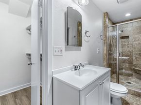 912  Warfield Way , Richardson Texas 75080