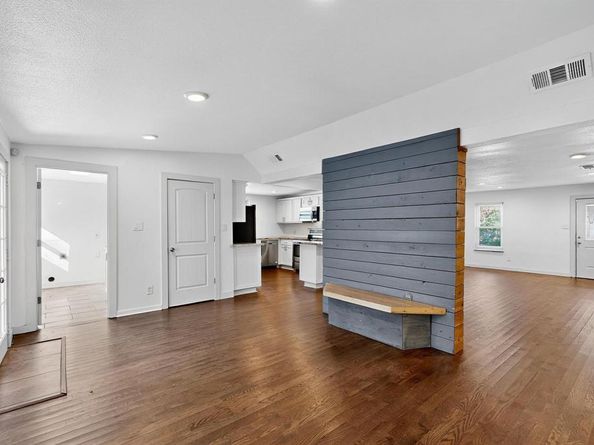 8919  San Fernando Way , Dallas Texas 75218