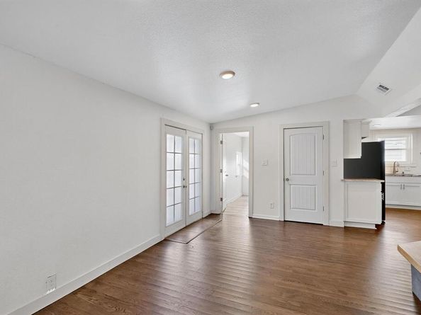 8919  San Fernando Way , Dallas Texas 75218