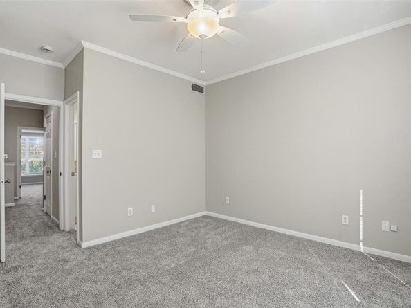 2902  State Street  5, Dallas Texas 75204