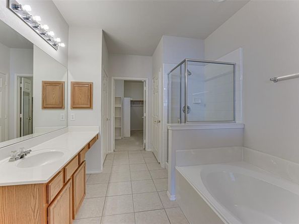 9932  Spire Lane , Plano Texas 75025