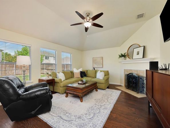 1333  Missionary Ridge Trail , Fort Worth Texas 76131