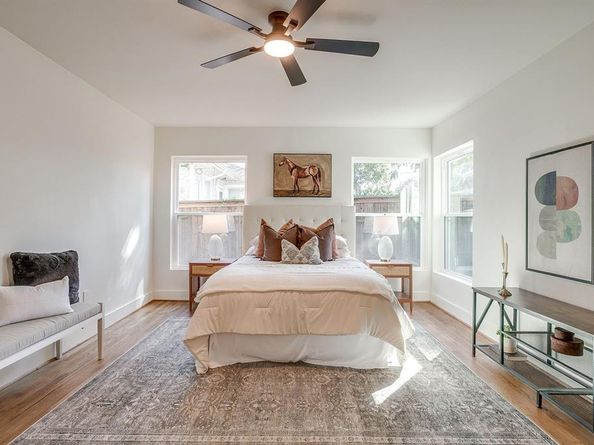 2560  Rogers Avenue , Fort Worth Texas 76109