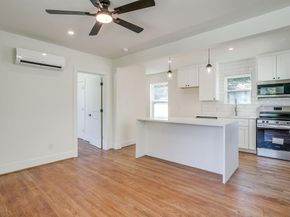 2560  Rogers Avenue , Fort Worth Texas 76109