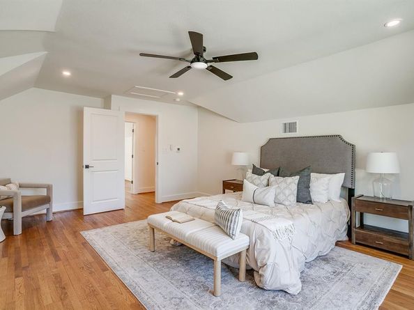 2560  Rogers Avenue , Fort Worth Texas 76109