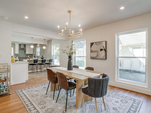 2560  Rogers Avenue , Fort Worth Texas 76109