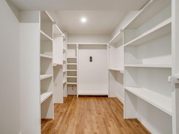 2560  Rogers Avenue , Fort Worth Texas 76109