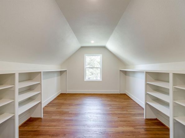 2560  Rogers Avenue , Fort Worth Texas 76109