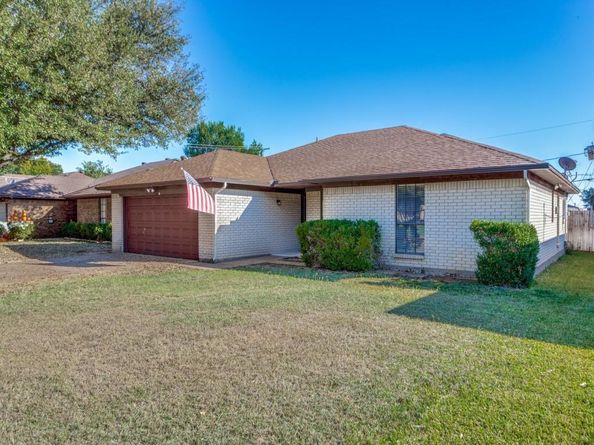 3537  Wedgworth Road S, Fort Worth Texas 76133