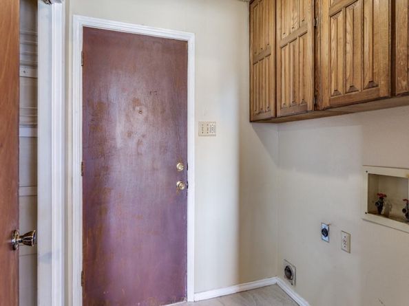 3537  Wedgworth Road S, Fort Worth Texas 76133