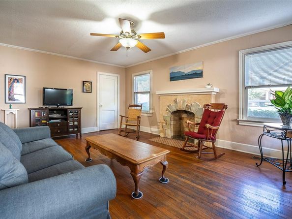 6106  Victor Street , Dallas Texas 75214
