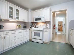 6106  Victor Street , Dallas Texas 75214