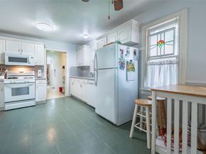 6106  Victor Street , Dallas Texas 75214