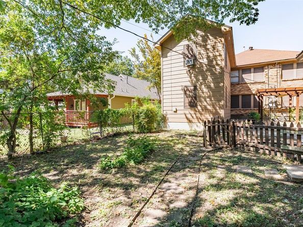 6106  Victor Street , Dallas Texas 75214