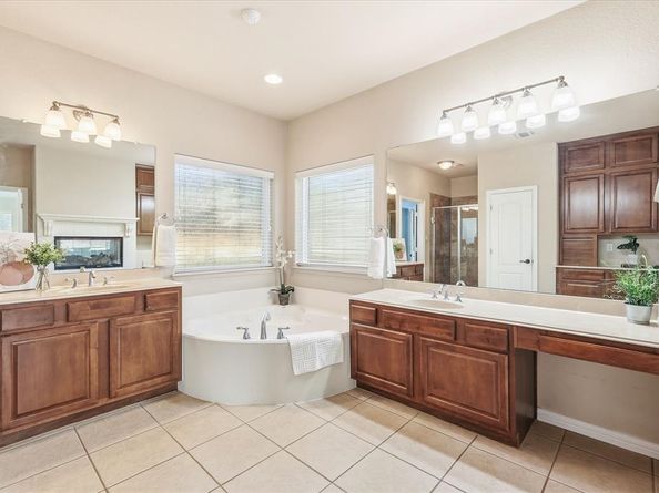 5608  English Oak Drive , Fort Worth Texas 76244