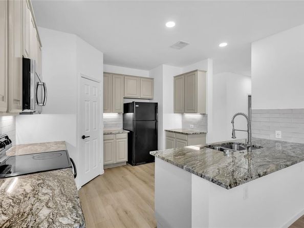 9741  Indian Canyon Drive , Plano Texas 75025