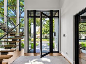7202  Caillet Street , Dallas Texas 75209
