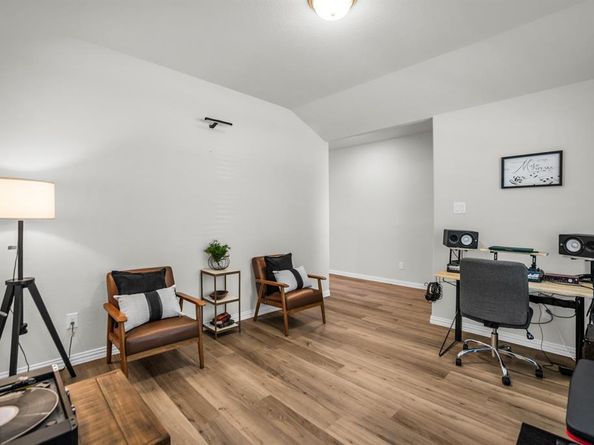1700  Gold Mine Trail , Aubrey Texas 76227