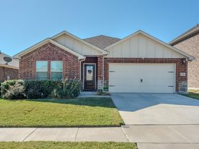 1700  Gold Mine Trail , Aubrey Texas 76227