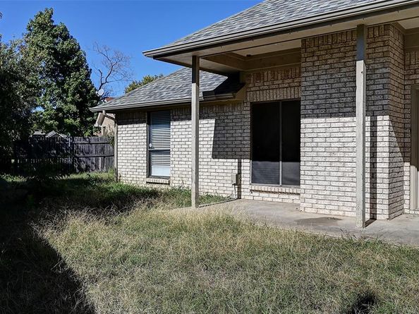 8208  Willow Glen Court , Fort Worth Texas 76134