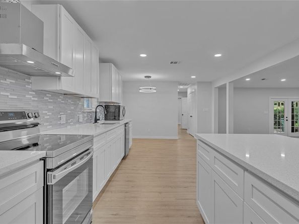 3501  Ridgedale Drive , Garland Texas 75041