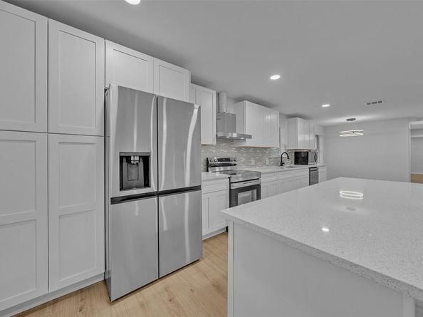 3501  Ridgedale Drive , Garland Texas 75041